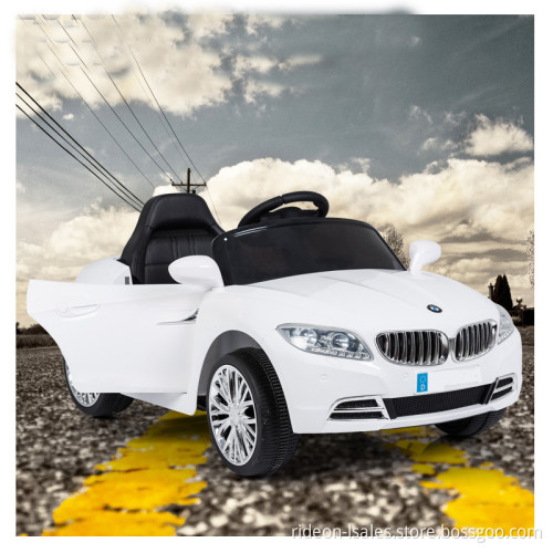 Electric baby's ride on car